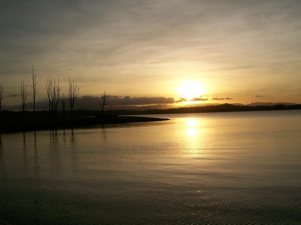 Bed and Breakfast Tinaroo Sunset Retreat Barrine Exterior foto