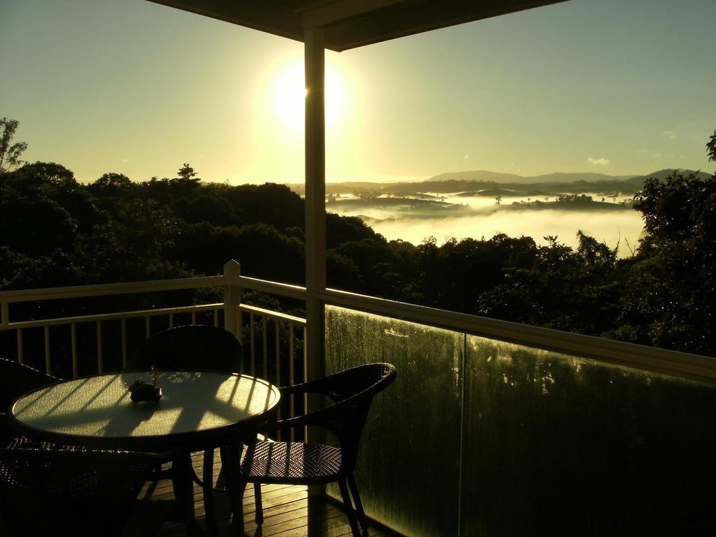 Bed and Breakfast Tinaroo Sunset Retreat Barrine Exterior foto