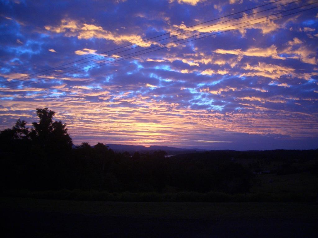 Bed and Breakfast Tinaroo Sunset Retreat Barrine Exterior foto